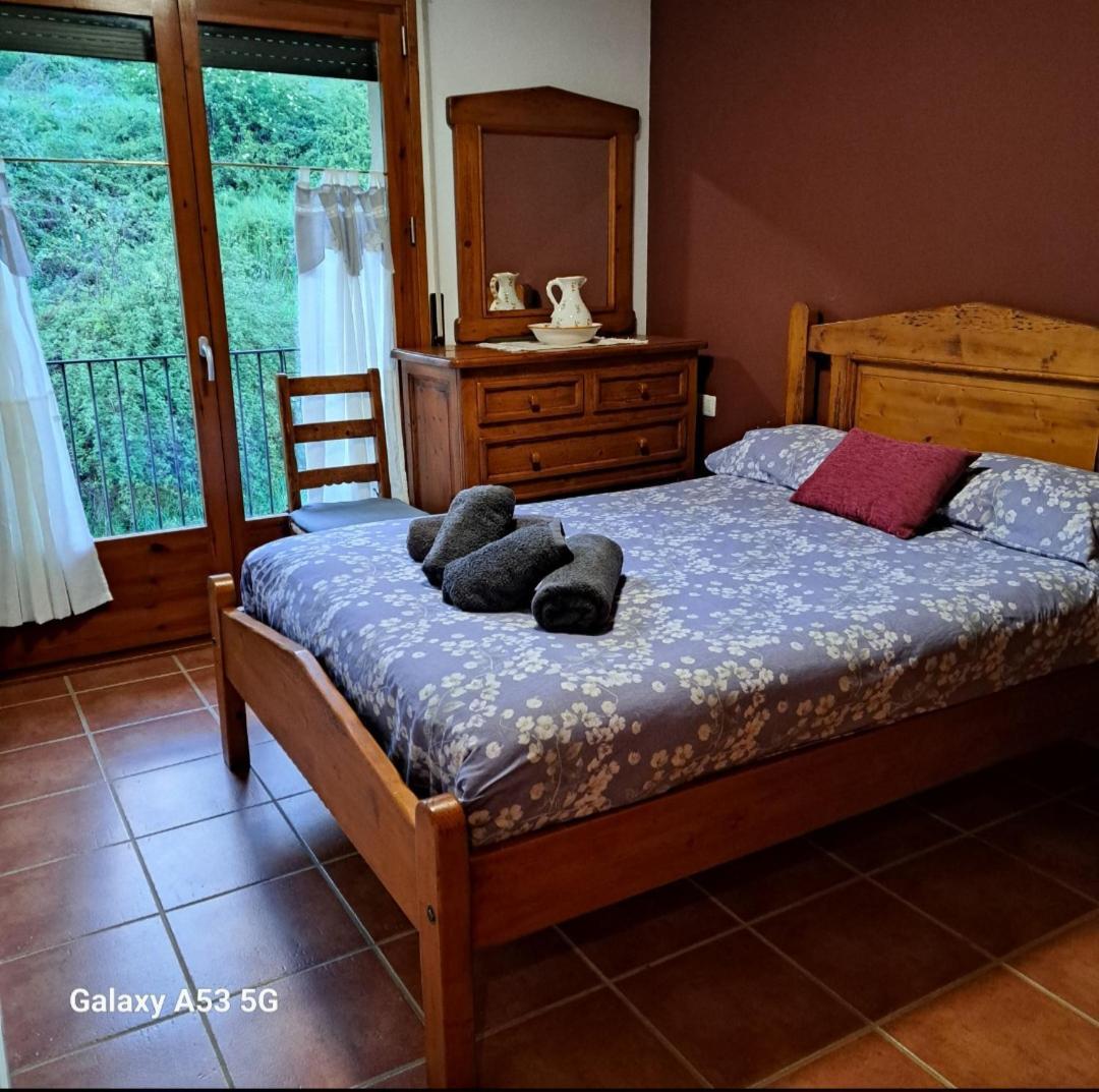 Ensija Pedraforca Appartement Saldés Buitenkant foto