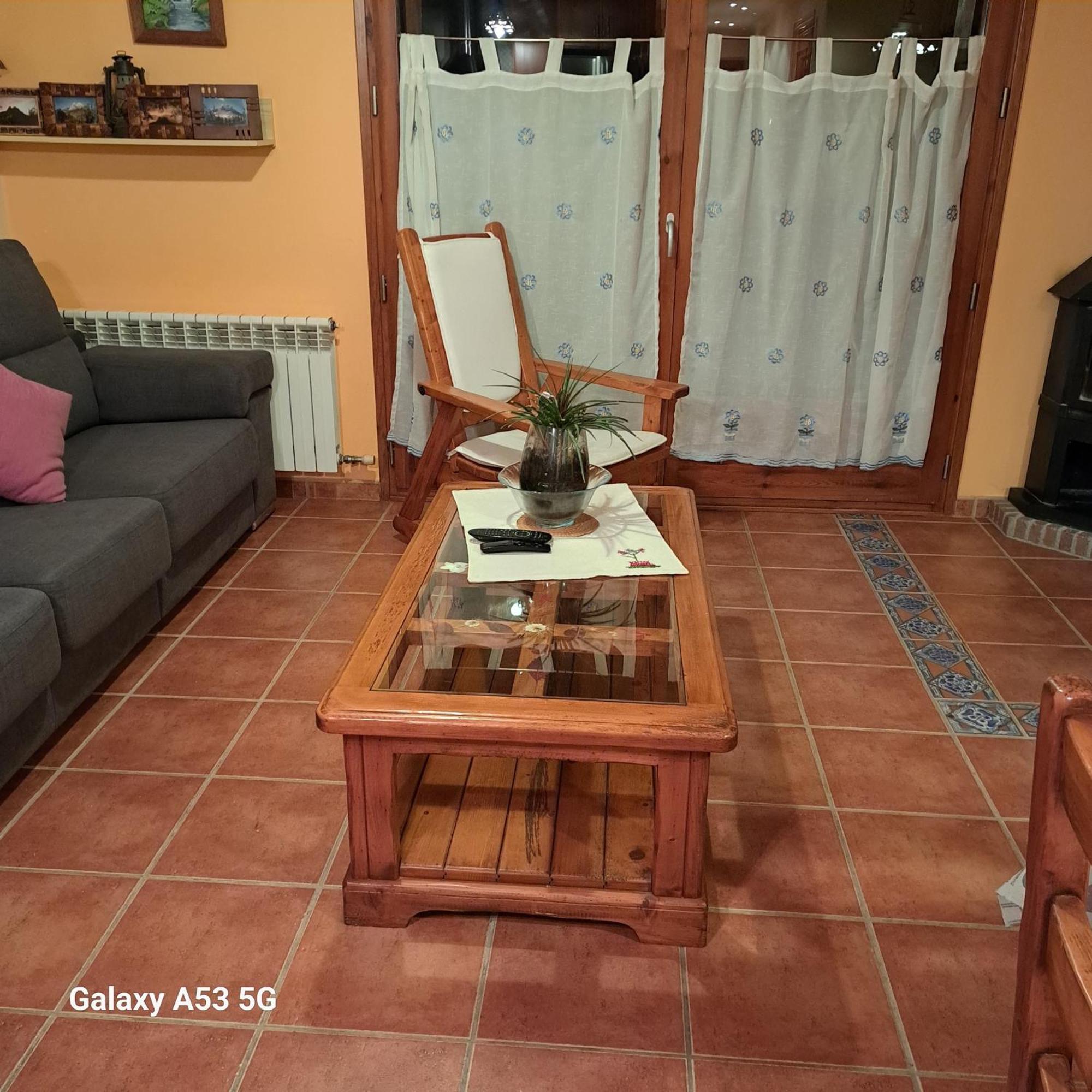Ensija Pedraforca Appartement Saldés Buitenkant foto